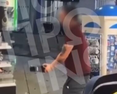 «Ελευθέριος Βενιζέλος»: Άνδρας σε αμόκ πέταξε μπουκάλια σε επιβάτες και διέλυσε κατάστημα Duty Free – Βίντεο ντοκουμέντο