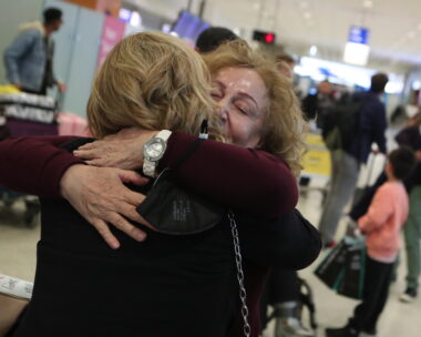 Επαναπατρισμός Ελλήνων πολιτών από την Μέση Ανατολή