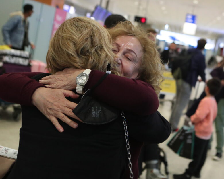 Επαναπατρισμός Ελλήνων πολιτών από την Μέση Ανατολή