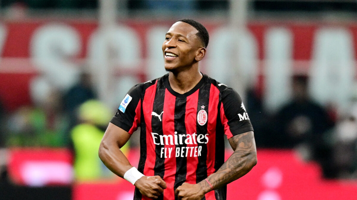 Ο Εστουπινάν