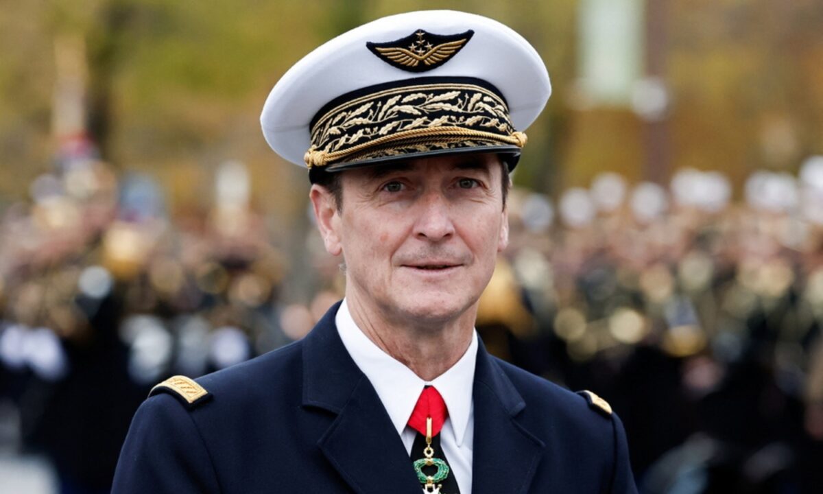 O αρχηγός των γαλλικών Ενόπλων Δυνάμεων, Φαμπιάν Μαντόν