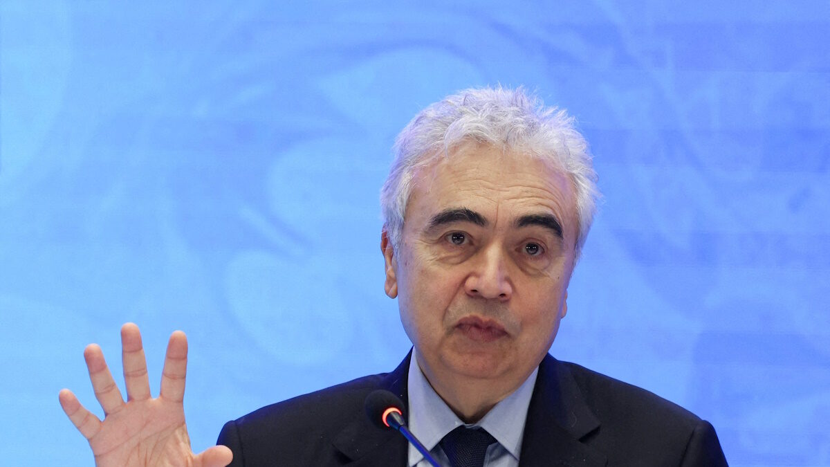 FILE PHOTO: International Energy Agency (IEA) Executive Director Fatih Birol speaks during a press conference in Istanbul, Turkey, March 12, 2026. REUTERS/Dilara Senkaya/File Photo