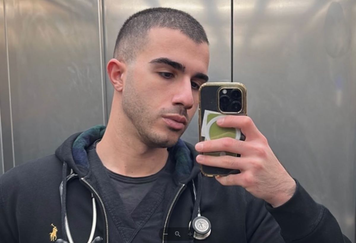 Ο Έλληνας φοιτητής Ιατρικής Νίκος Ανδρουλάκης στο Πανεπιστήμιο της Κύπρου