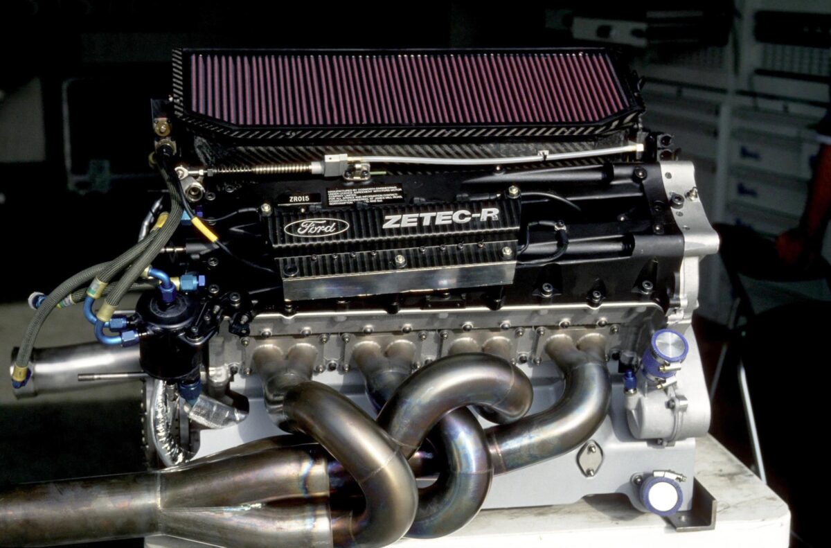 Formula 1 Ford_1994_GettyImages-2159483252