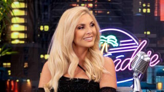 Η Φαίη Φώτου απέναντι από τον Γρηγόρη Αρναούτογλου