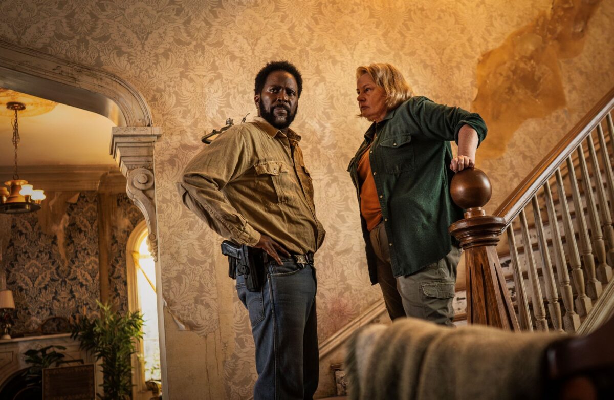 Cosmote Tv: Ο Απρίλιος φέρνει τη 4η σεζόν του «From» και τη ταινία «Dracula»