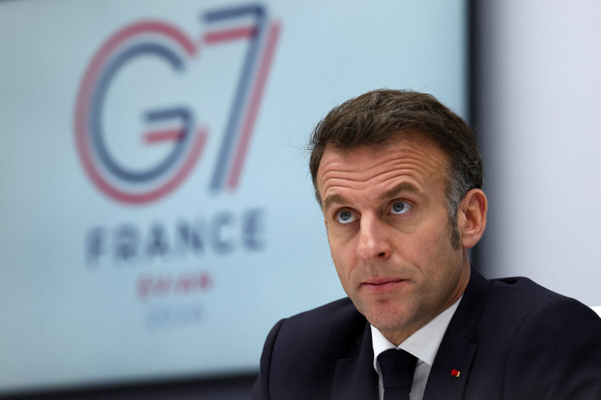 French President Emmanuel Macron chairs a video conference of G7 leaders to discuss the fallout of the war in Iran on the world economy, amid the U.S.-Israeli conflict with Iran, at the Elysee Palace in Paris, France, March 11, 2026. REUTERS/Gonzalo Fuentes/Pool