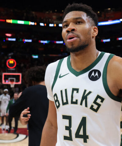 Ο Γιάννης Αντετοκούνμπο