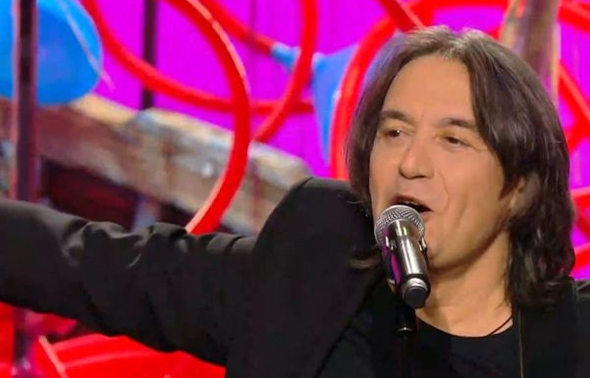 Ο Γιάννης Κότσιρας καλεσμένος του Λάκη Λαζόπουλου στο «Αλ Τσαντίρι Νιουζ»