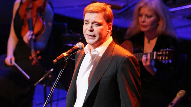 Γιώργος Μαρίνος