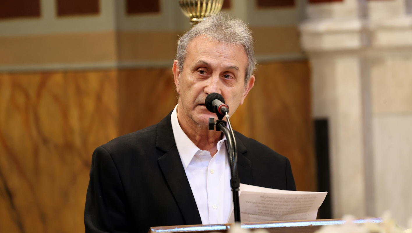 Γιώργος Νταλάρας