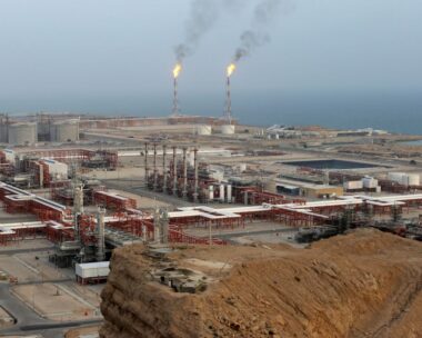 Το διυλιστήριο φυσικού αερίου στην Asaluyeh του Ιράν