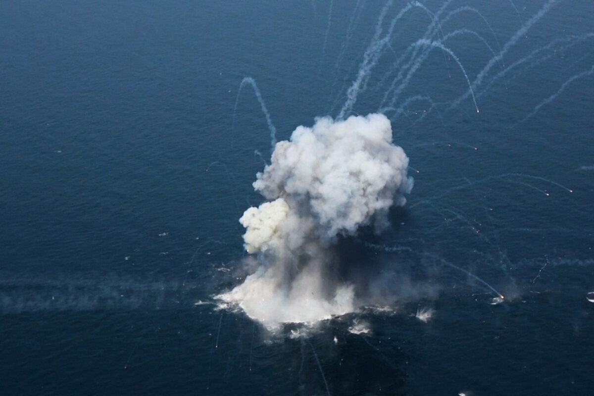 Έκρηξη σε άσκηση των ιρανικών ναυτικών δυνάμεων
