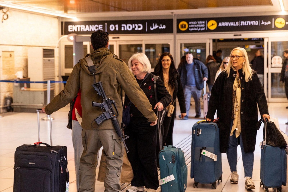 An Israeli soldier greets loved ones who returned to Israel from Italy on one of the first flights since Israel’s airspace reopened, amid the U.S.-Israel conflict with Iran, at Ben Gurion International airport in Lod An Israeli soldier greets loved ones who returned to Israel from Italy on one of the first flights since Israel's airspace reopened, amid the U.S.-Israel conflict with Iran, at Ben Gurion International airport in Lod, Israel, March 5, 2026. Government Press Office/Handout via REUTERS THIS IMAGE HAS BEEN SUPPLIED BY A THIRD PARTY. MANDATORY CREDIT.