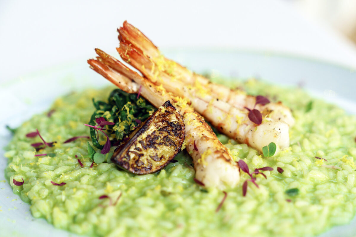 Ριζότο με γαρίδες και αβοκάντο