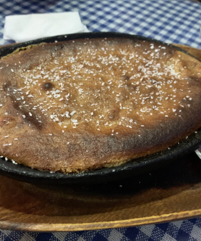 güveçte fırınlanmış tahin tatlısı