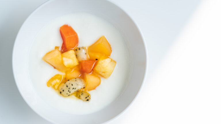 Κρέμα καρύδας με τροπικά φρούτα