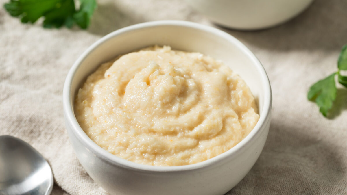 Σκορδαλιά με αμύγδαλα