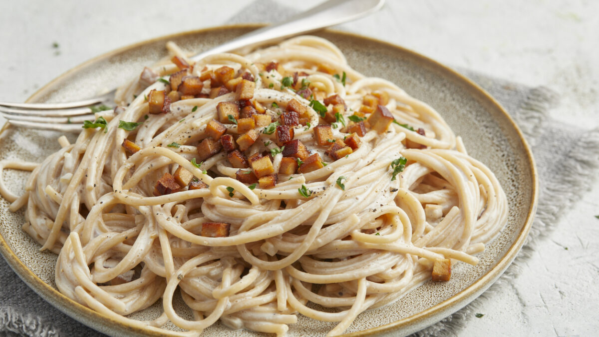Vegan carbonara