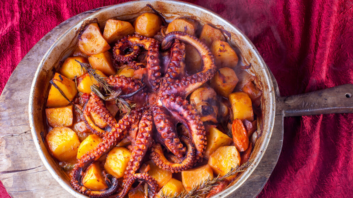 Χταπόδι με πατάτες