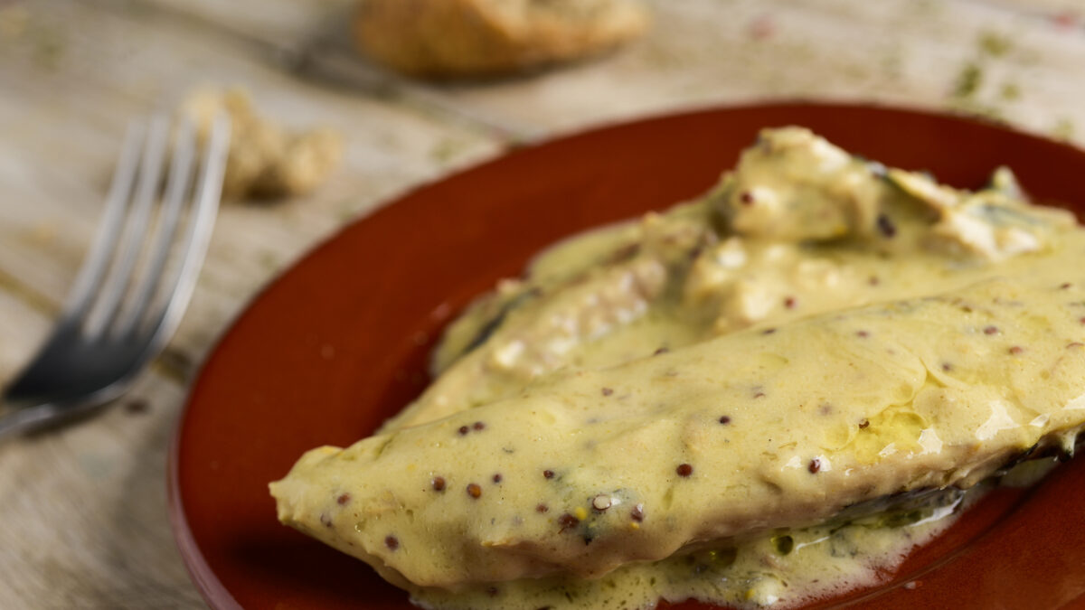 Φιλέτο ψαριού σε σάλτσα μουστάρδας