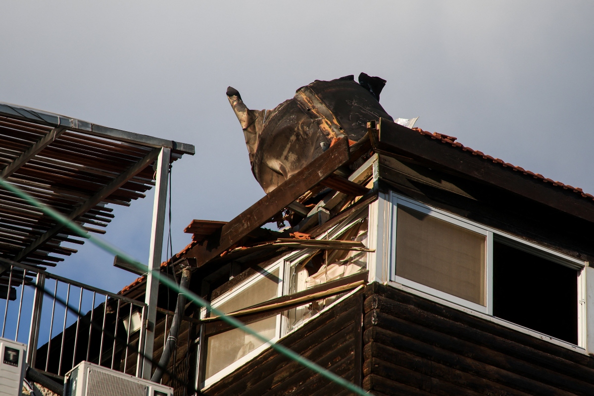 Τεράστιο κομμάτι από πύραυλο έπεσε σε σπίτι στην Ιερουσαλήμ