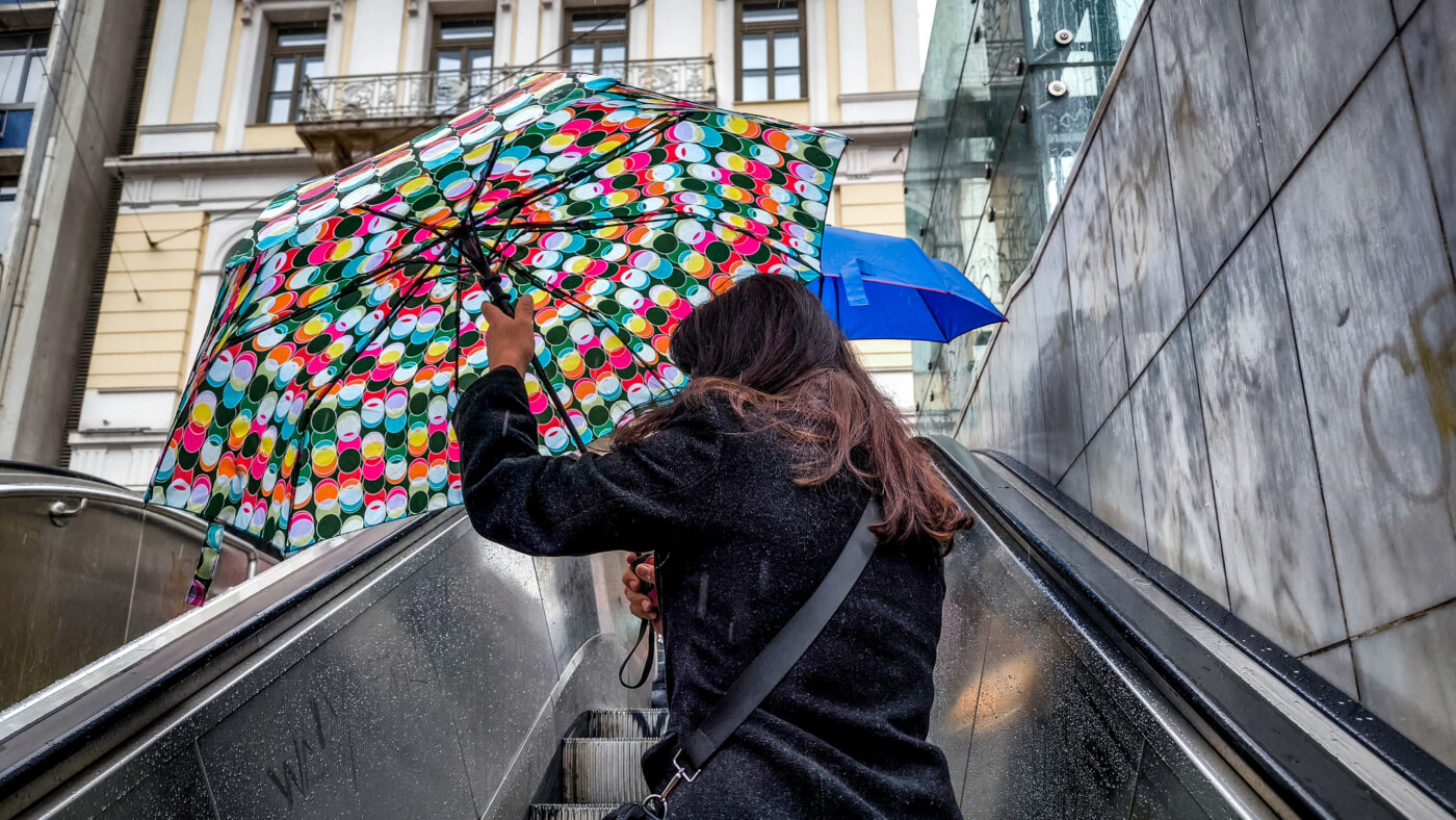 ΒΡΟΧH ΣΤΗΝ ΑΘΗΝΑ . Τρίτη 17 Φεβρουαρίου 2026    (ΓΙΩΡΓΟΣ ΚΟΝΤΑΡΙΝΗΣ