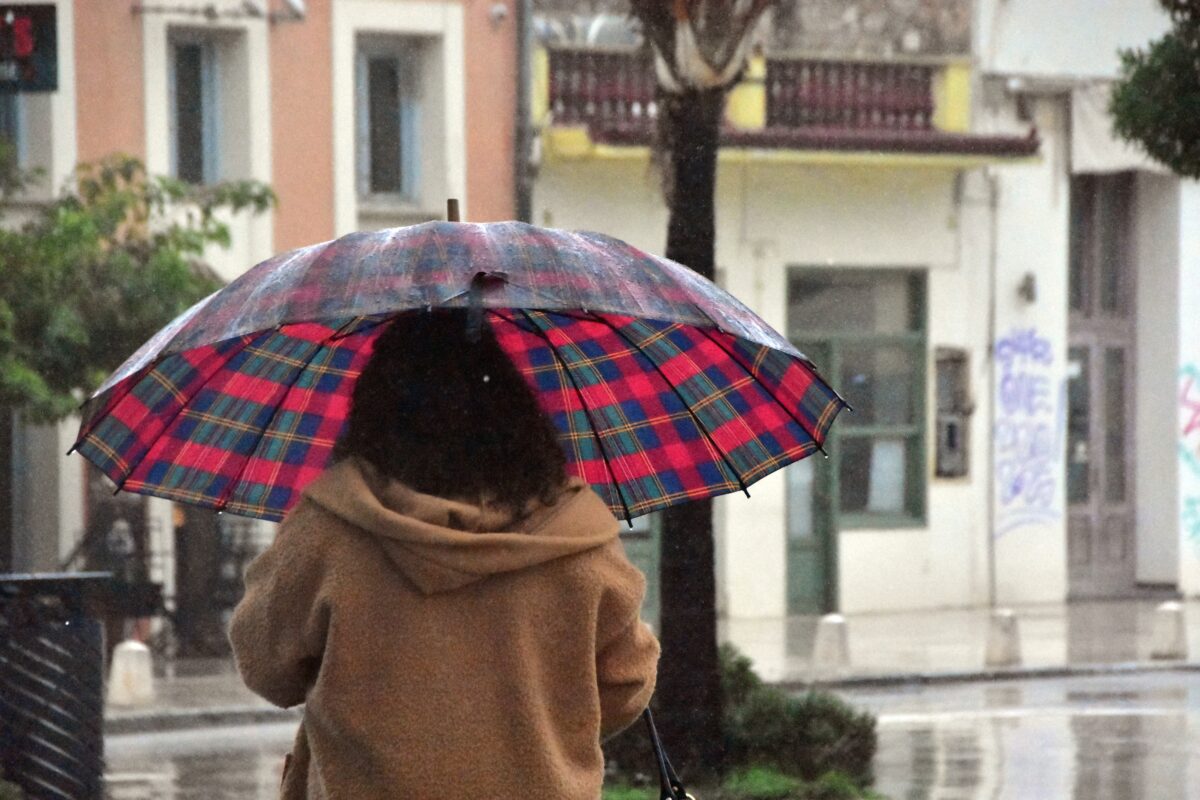 ΒΡΟΧΗ ΣΤΟ ΝΑΥΠΛΙΟ. (ΒΑΣΙΛΗΣ ΠΑΠΑΔΟΠΟΥΛΟΣ / EUROKINISI)