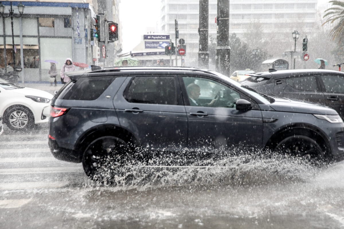 Κακοκαιρία Deborah: Αυξημένος κίνδυνος για 5 περιοχές λόγω των καταιγίδων – Στη Θεσπρωτία τα μεγαλύτερα ύψη βροχής