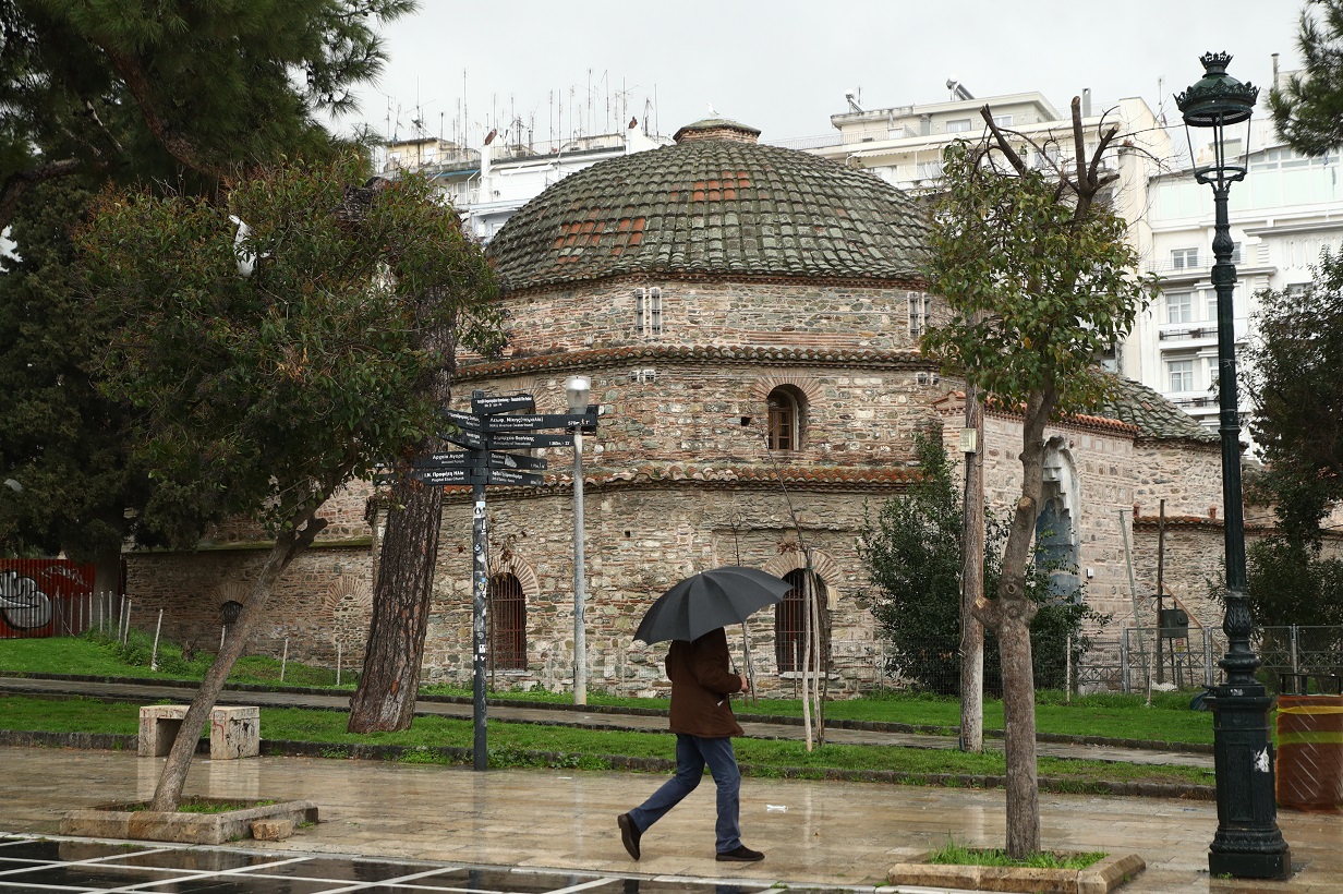 Ισχυρές καταιγίδες και χαλάζι από το βράδυ στα βορειοδυτικά - Έκτακτο δελτίο επιδείνωσης καιρού από την ΕΜΥ