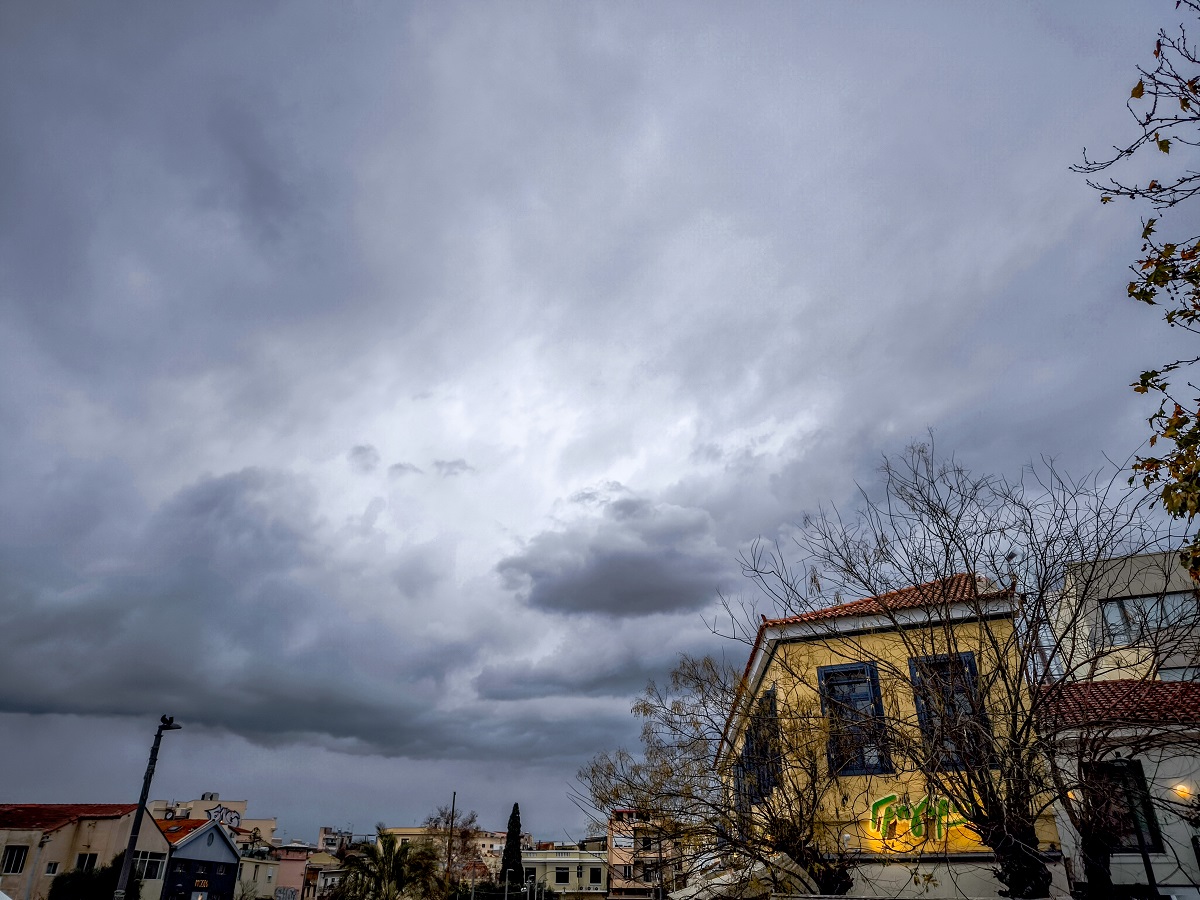Συννεφιασμένος ουρανός
