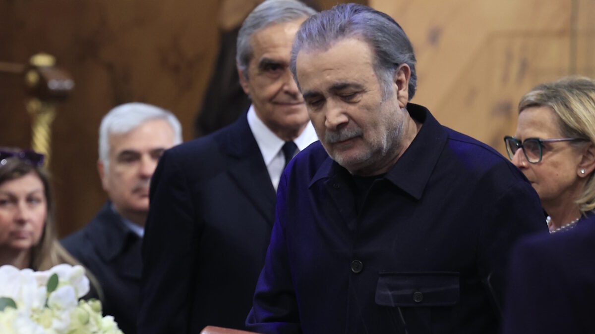 Κηδεία Μαρινέλλας