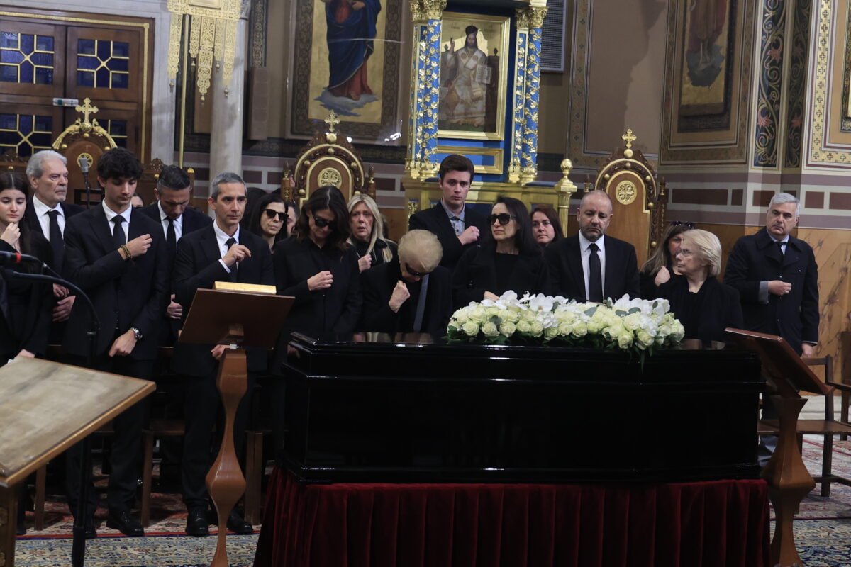 Κηδεία Μαρινέλλας