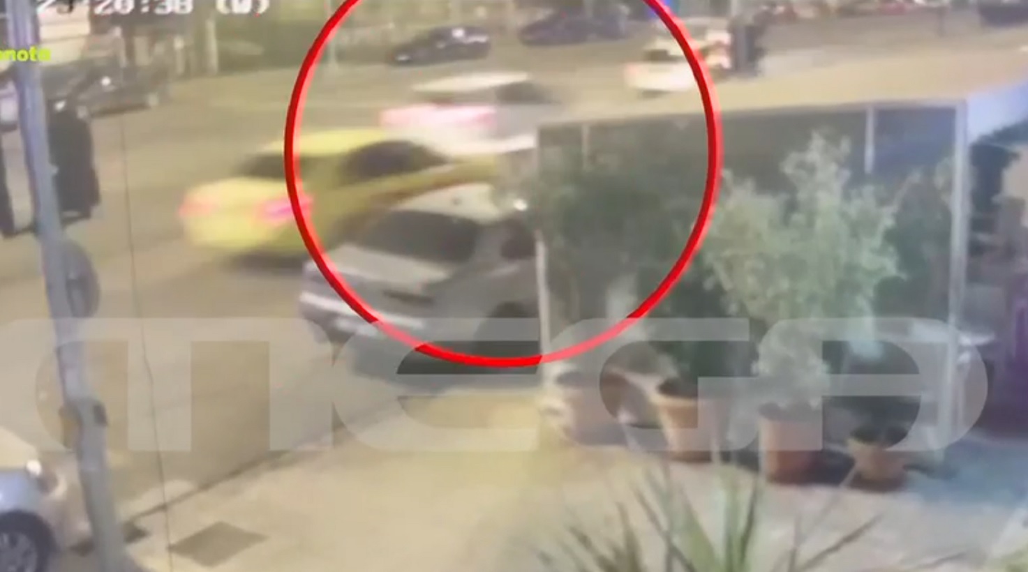 Καλλιθέα: Βίντεο ντοκουμέντο από επεισοδιακή καταδίωξη αυτοκινήτου