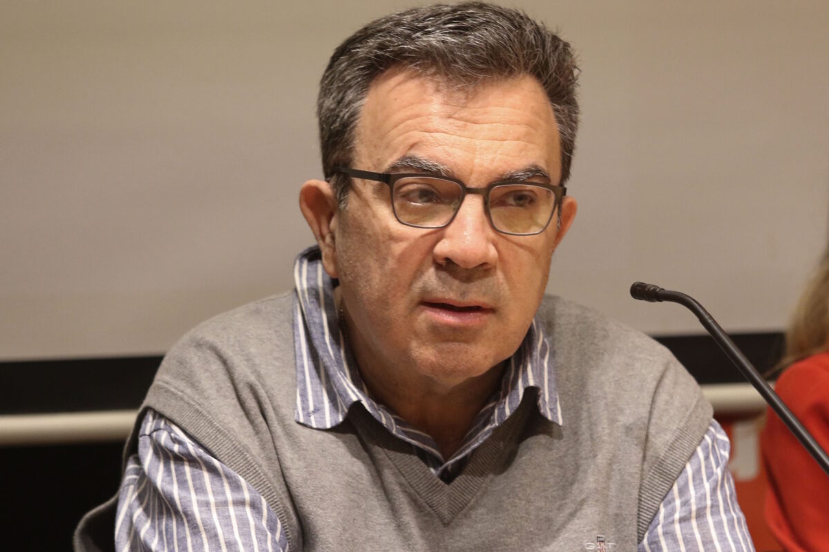 Αντώνης Καρπετόπουλος