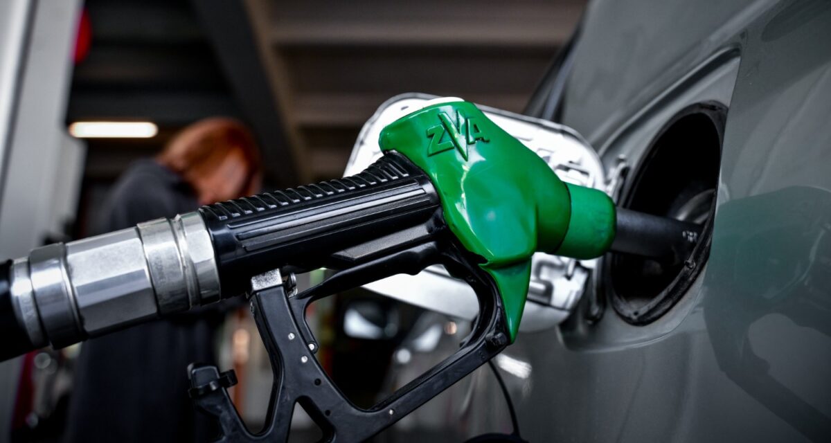 Αντλία σε πρατήριο καυσίμων