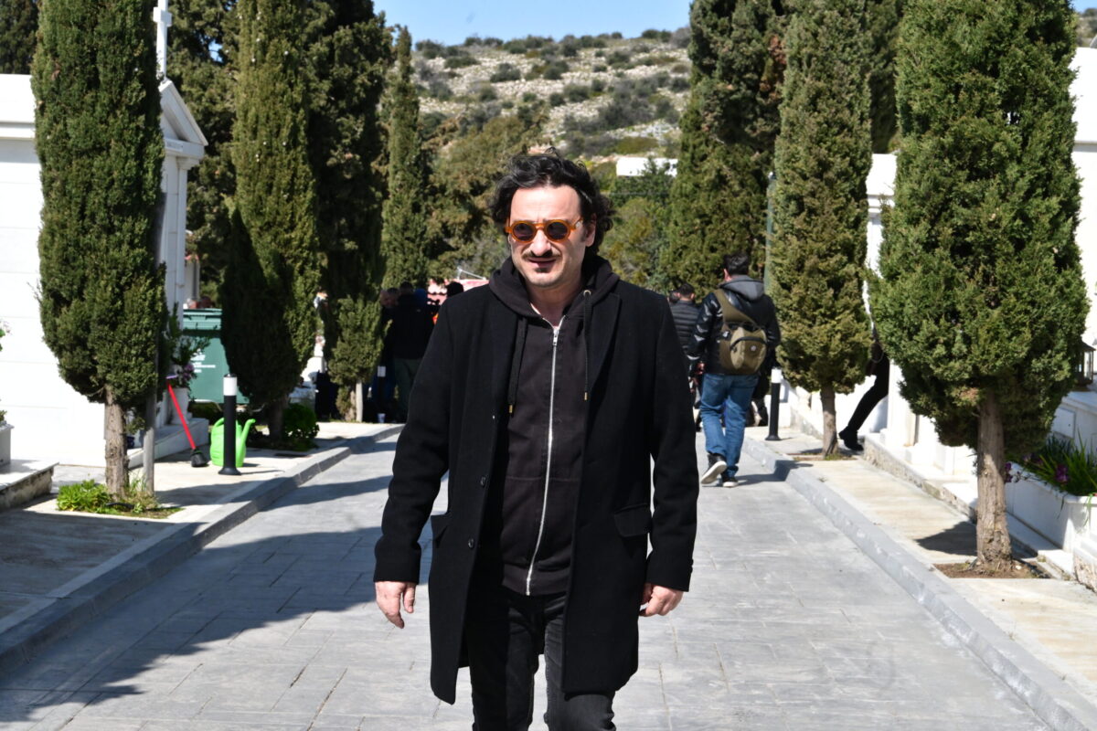 Βασίλης Χαραλαμπόπουλος