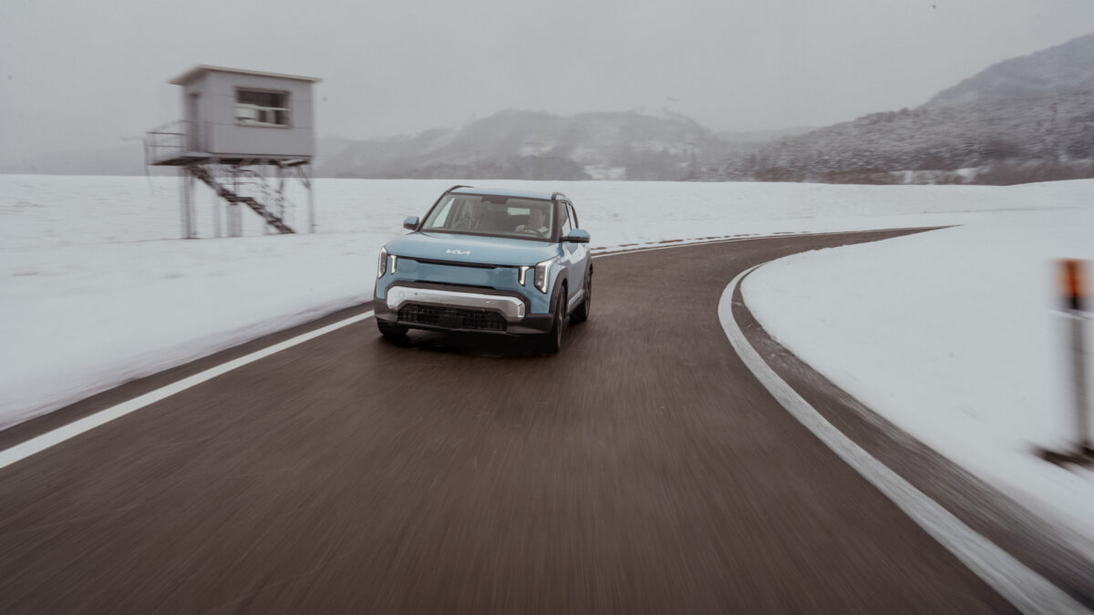 kia-ev2-zilina-start-of-production-assembly