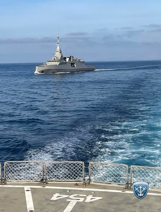 kimon-psara-fregata-fb