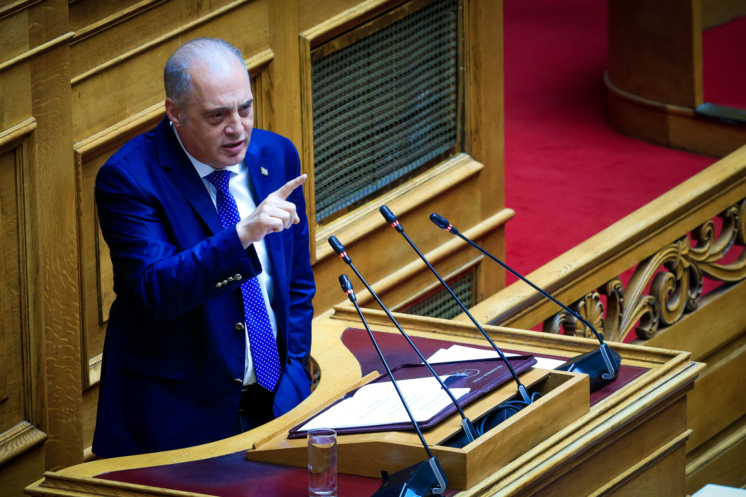 Βελόπουλος