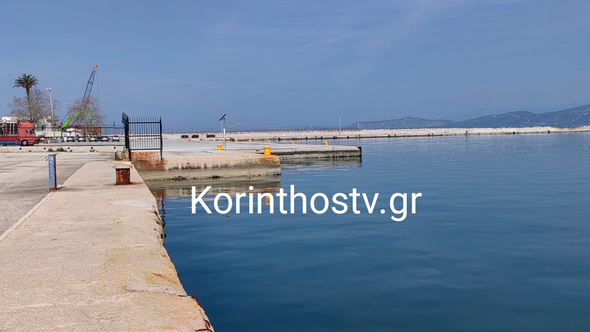 Σορός άνδρα επέπλεε στη θάλασσα στην Κόρινθο