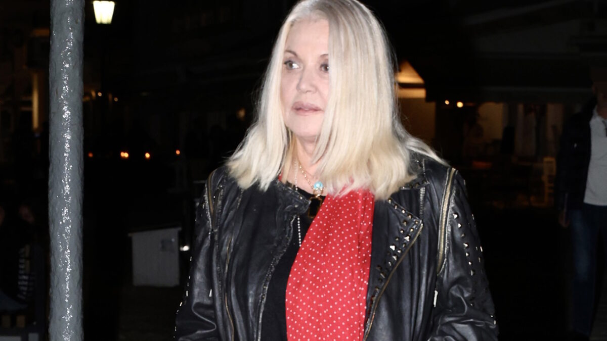 Ρούλα Κορομηλά