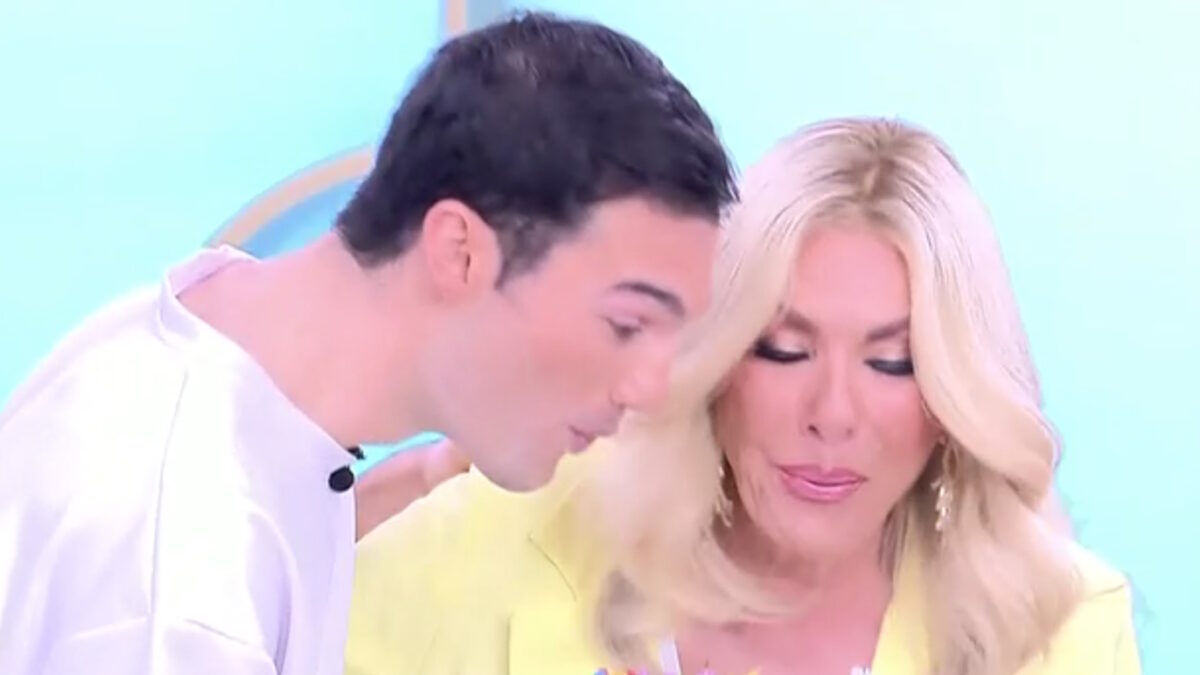 H Δάφνη Μπόκοτα με τον γιο της, Νίκο Κοσώνα