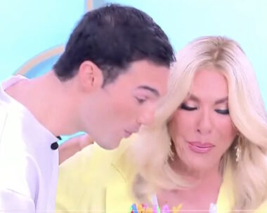 H Δάφνη Μπόκοτα με τον γιο της, Νίκο Κοσώνα