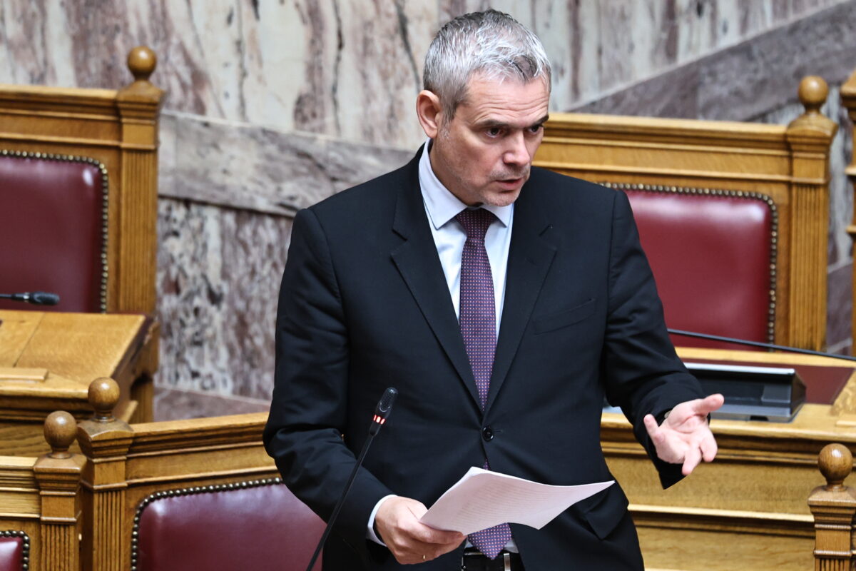 Κώστας Καραγκούνης