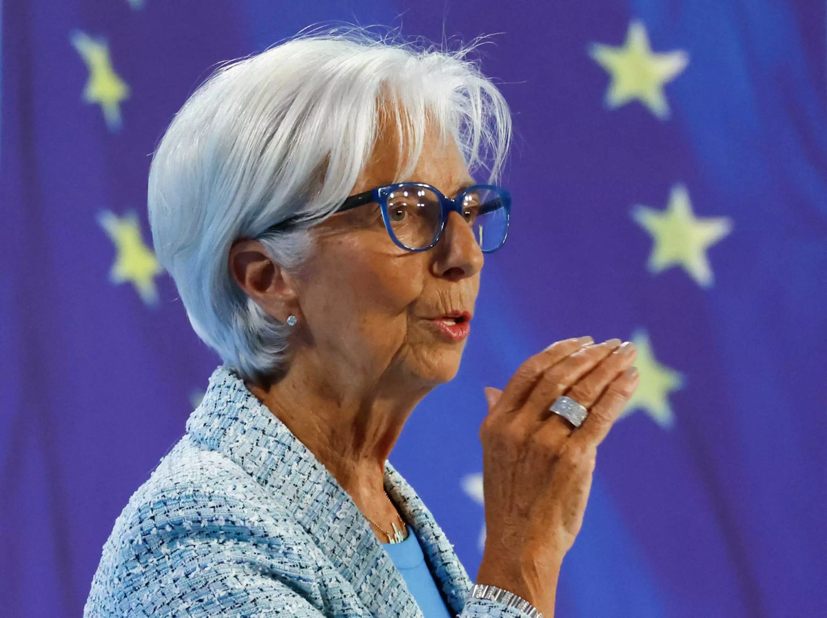 European Central Bank (ECB) President Christine Lagarde gestures as she addresses a news conference following the ECB's monetary policy meeting in Frankfurt, Germany, June 6, 2024. REUTERS/Wolfgang Rattay