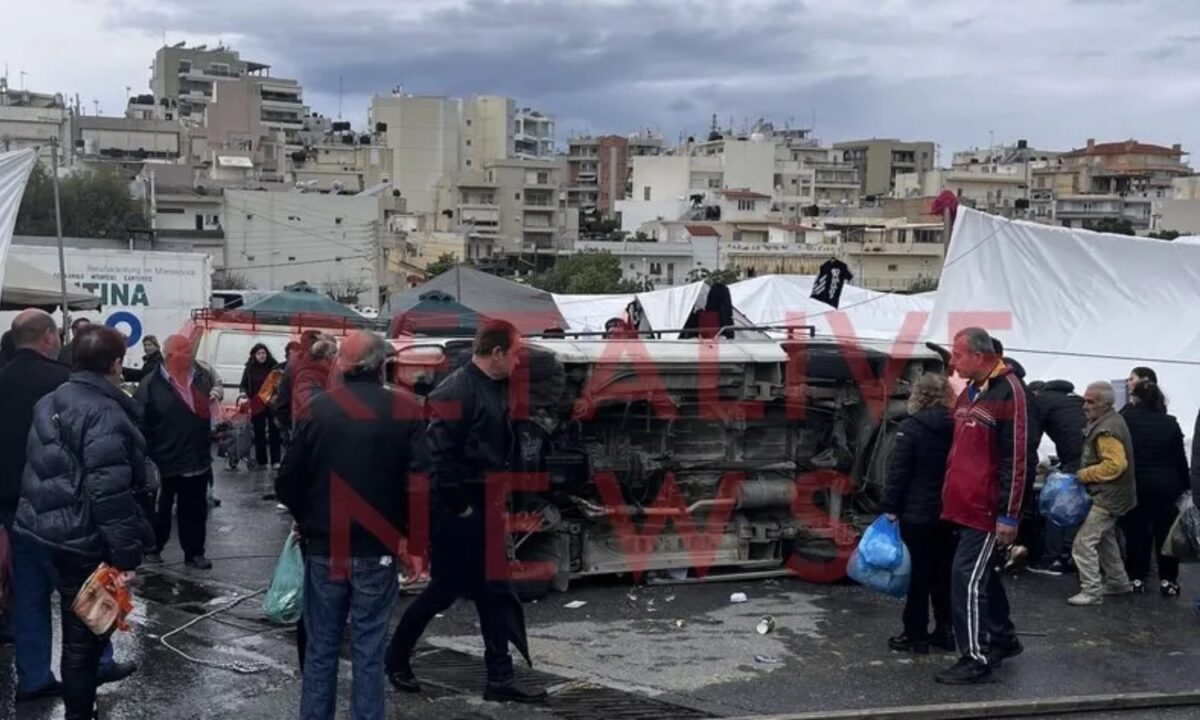 Ηράκλειο: Θυελλώδεις άνεμοι «ξήλωσαν» λαϊκή αγορά – Έπεσαν τέντες και αναποδογύρισαν αγροτικά