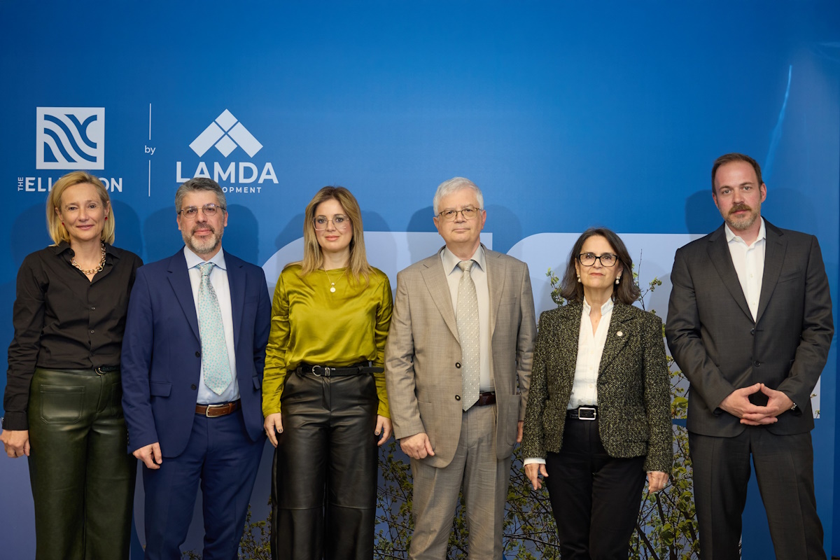 Από αριστερά, η Corporate Communications Senior Director Μαρία Χριστίνα Γρίβα, ο Δ