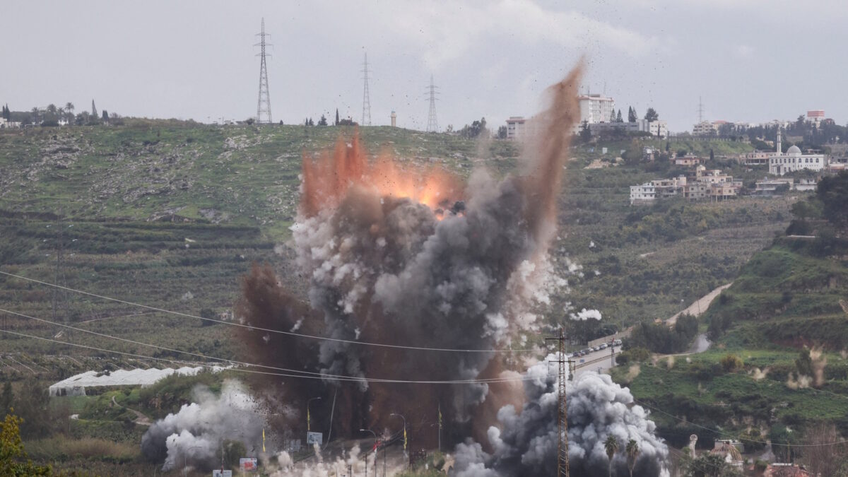 Η στιγμή της έκρηξης στην γέφυρα Κασμίγια