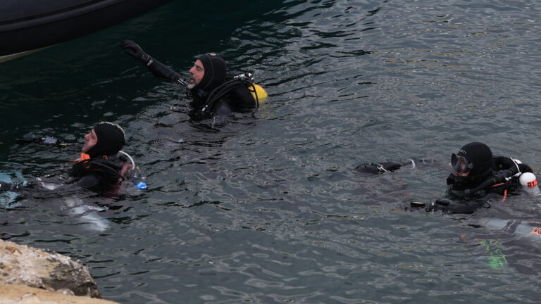 Επιχείρηση για την ανεύρεση δύτη στη Βουλιαγμένη